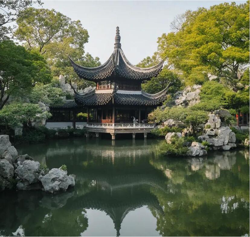 四川骤变餐饮有限公司